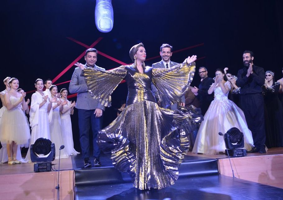 Η μόδα συναντάει την όπερα για τα 25 χρόνια του Marie Claire